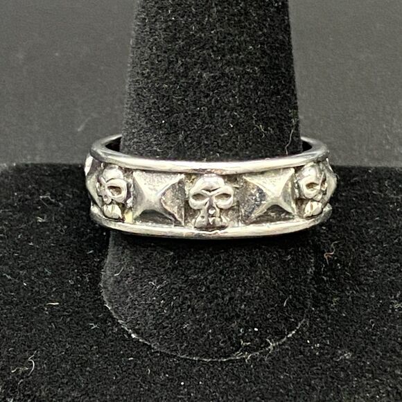 Spikes Stainless Steel Skull Ring Gothic Punk Biker Sz 13.75 - Picture 1 of 10